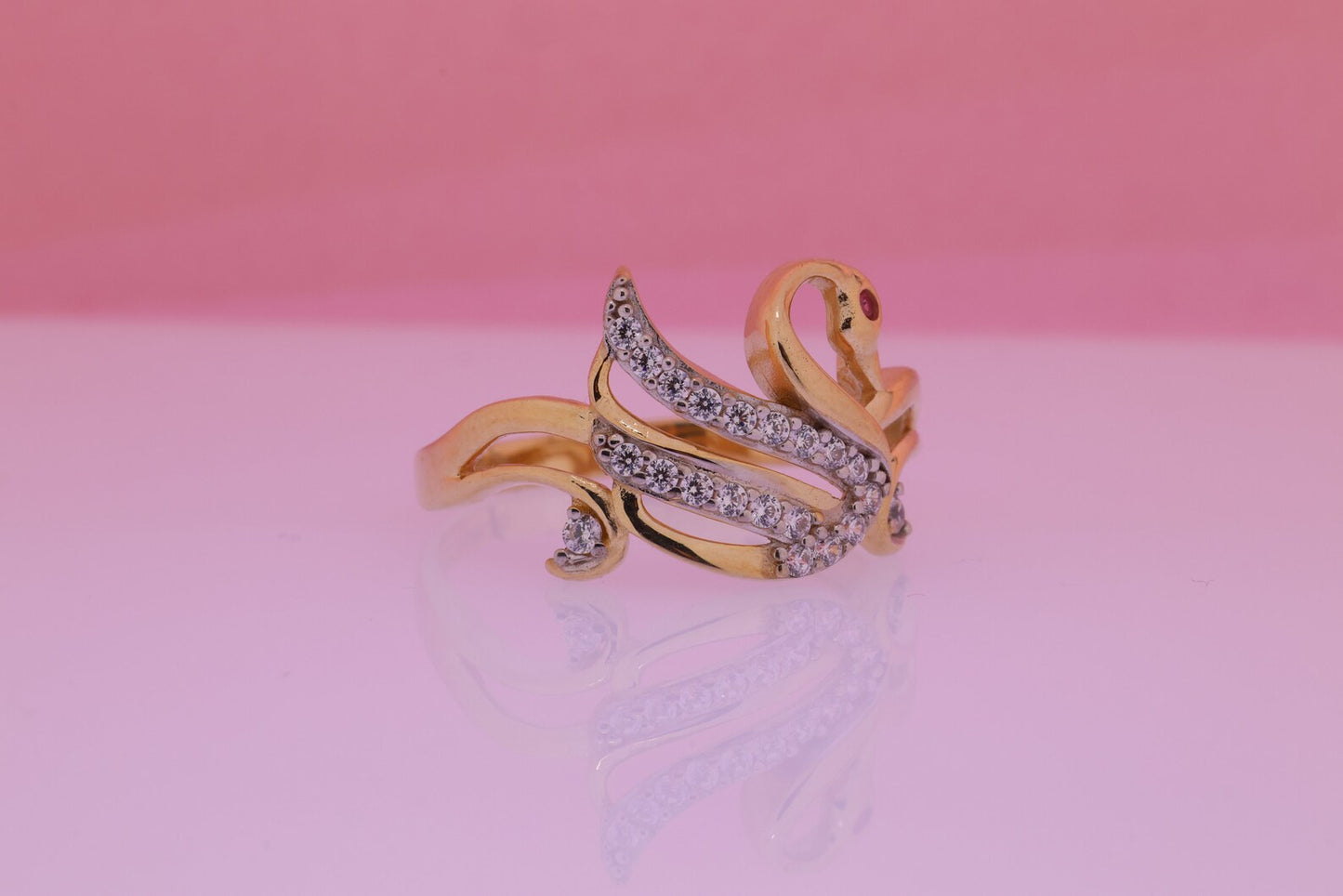 14K Solid Gold Elegant Swan Ring