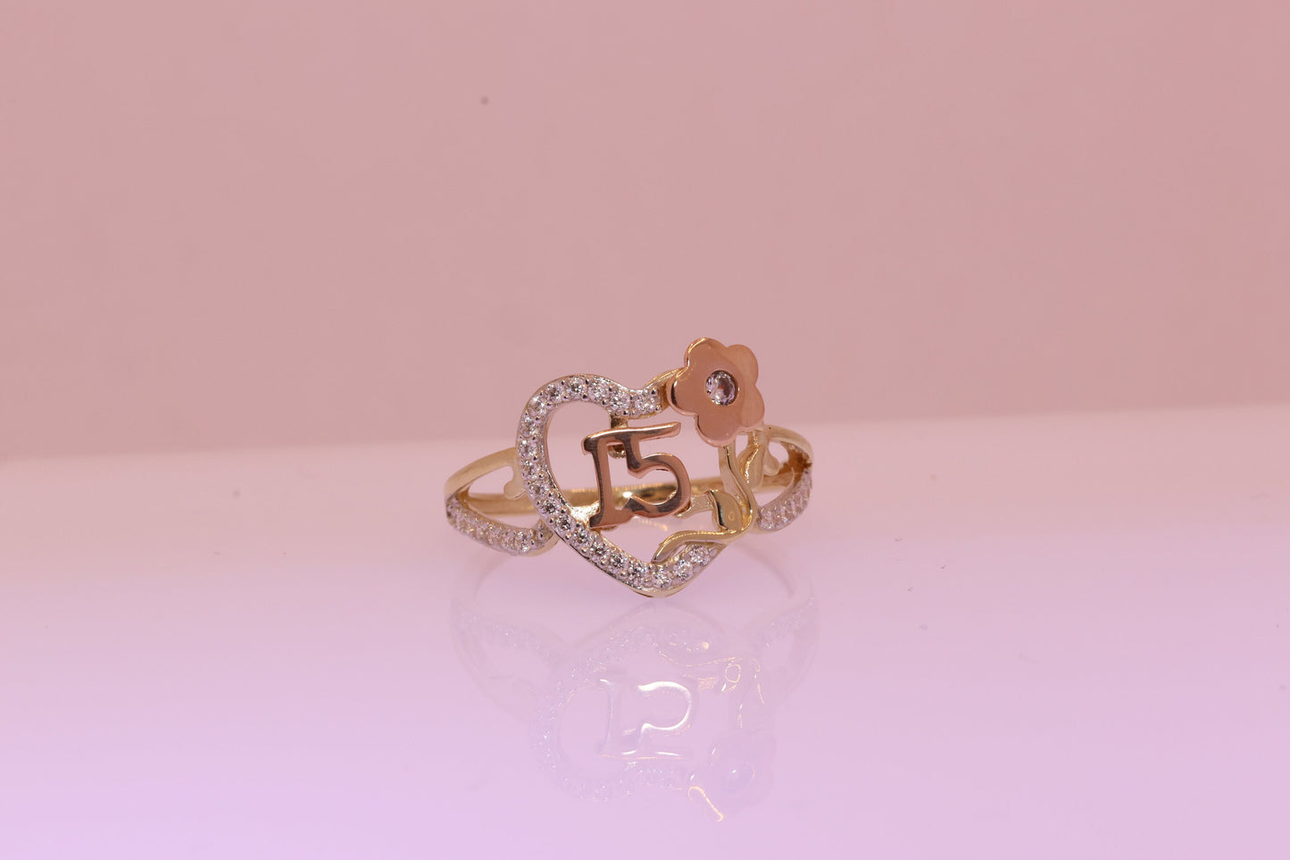 14K Gold 15 Anos Heart Quinceanera Ring Q