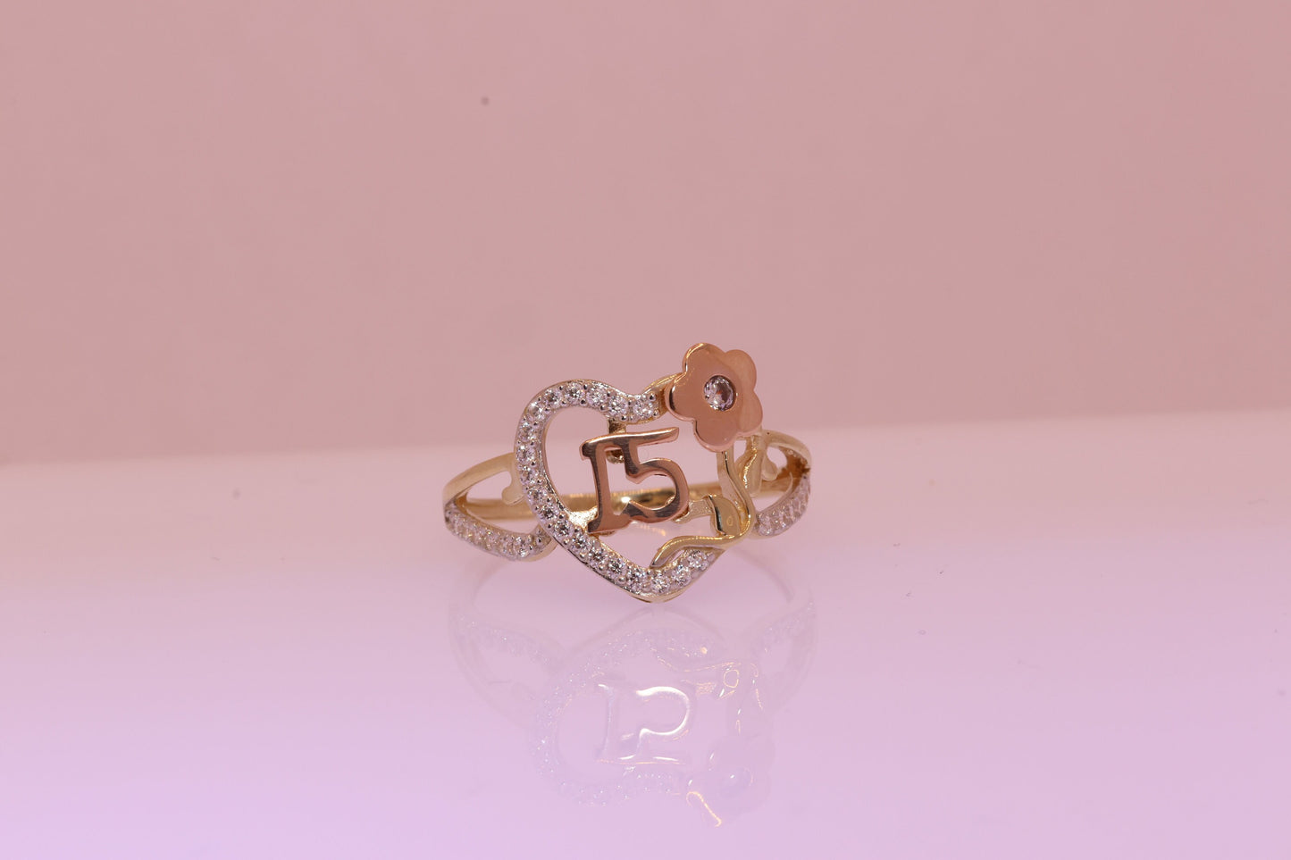 14K Gold 15 Anos Heart Quinceanera Ring Q