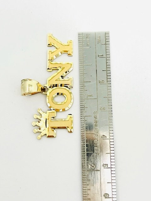 10K or 14K Gold Personalized Name with Crown Pendant C