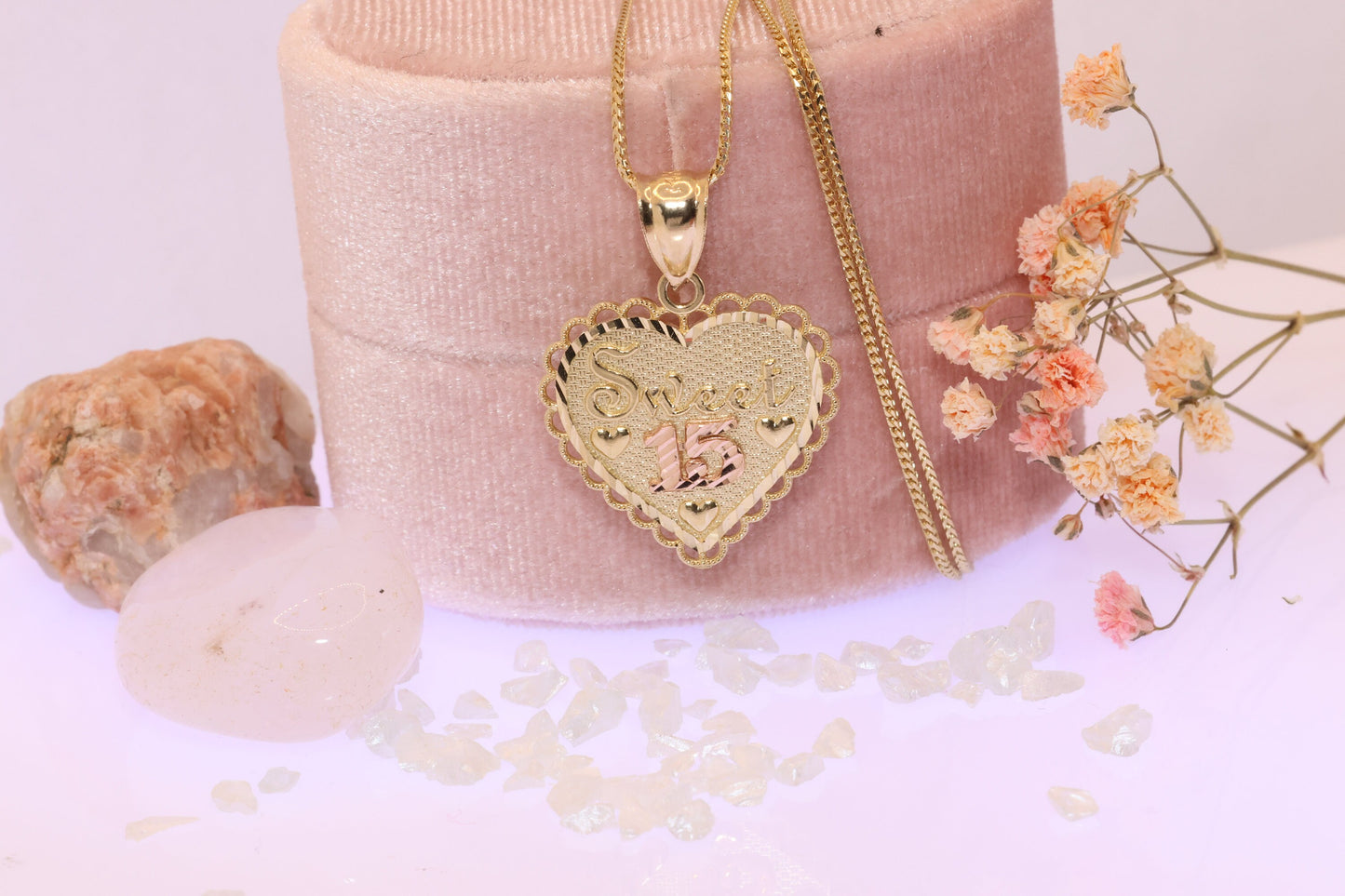 14K Gold 15 Anos Quinceanera Heart Pendant D