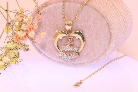 14K Gold 15 Anos Quinceanera Pendant N