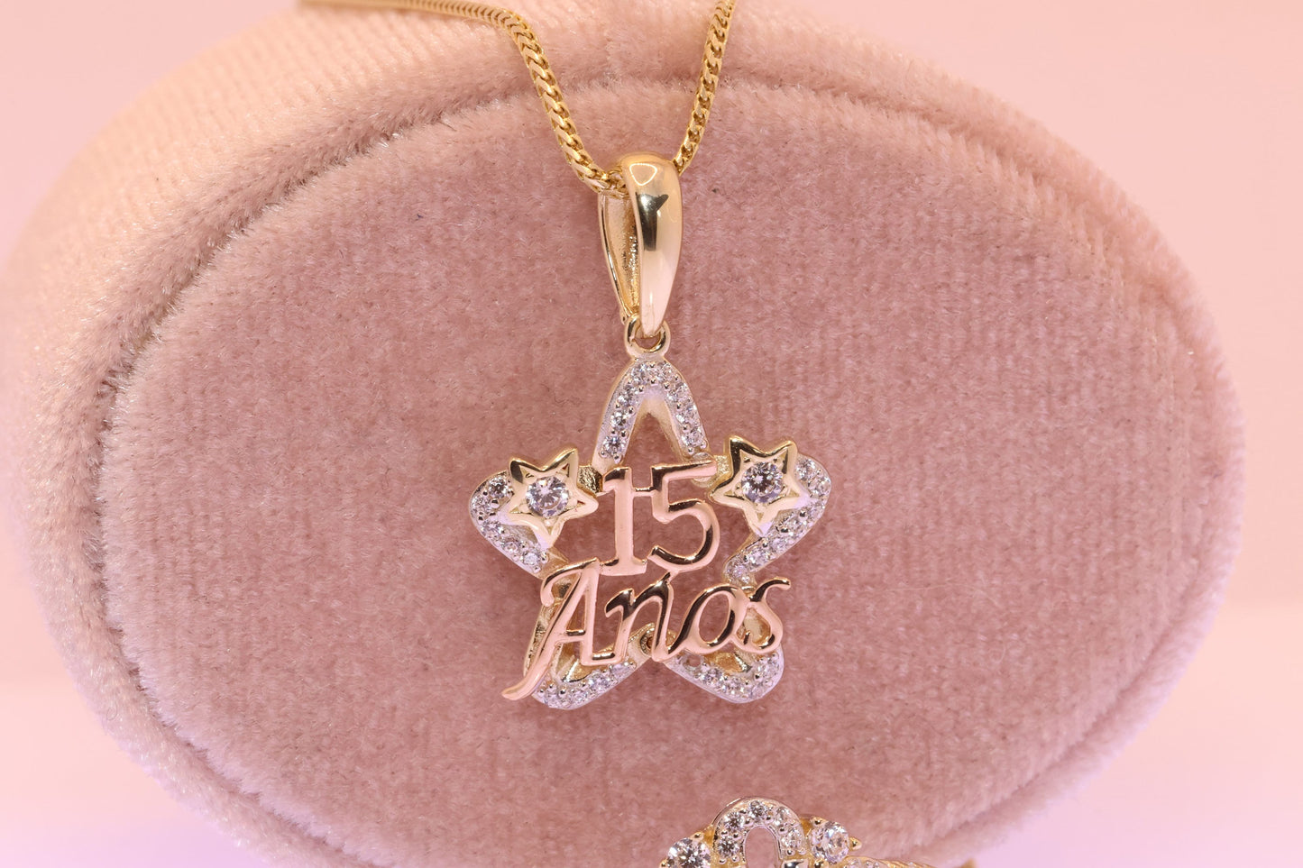 14K Gold 15 Anos STAR Quinceanera Pendant