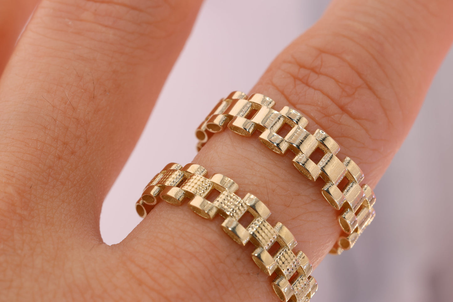 10k Solid Gold Rollie Presidential Style Textured Band Ring