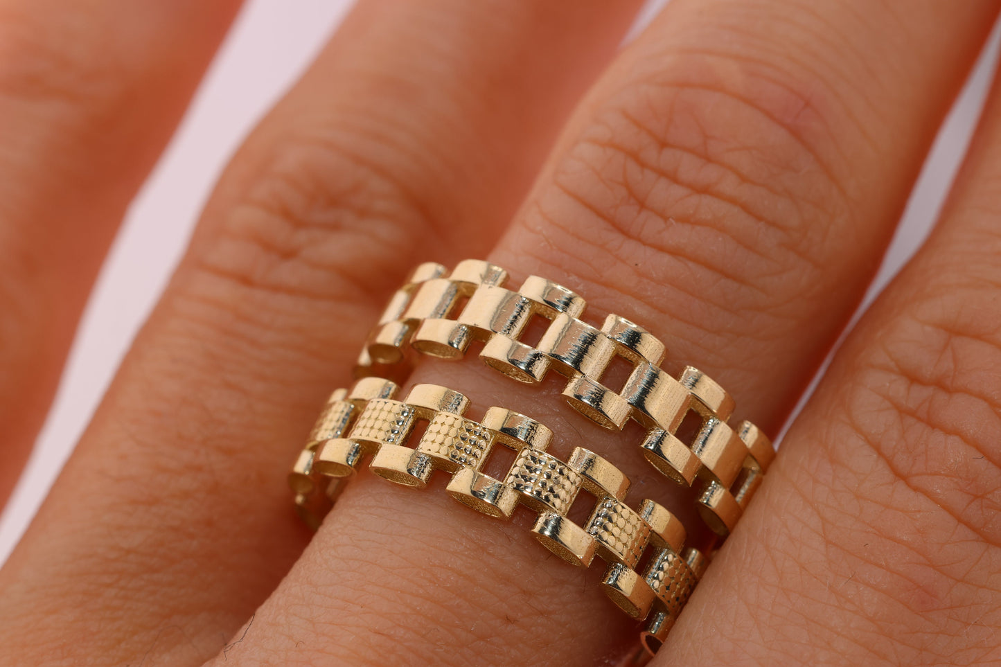 10k Solid Gold Rollie Presidential Style Textured Band Ring