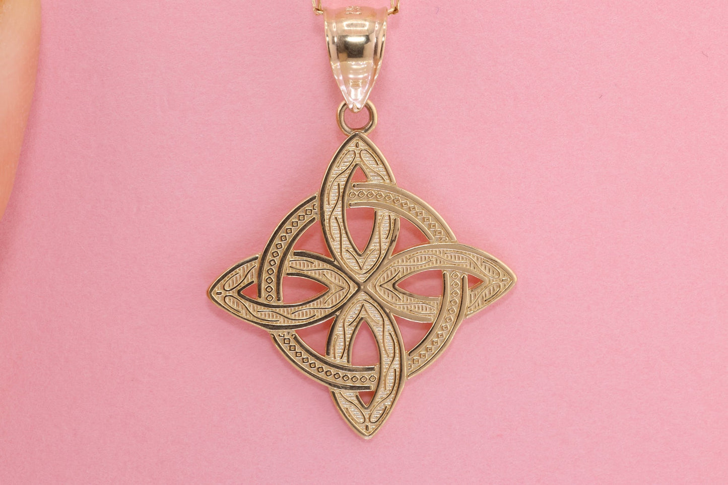 14k Gold Celtic Knot Mother Pendant A