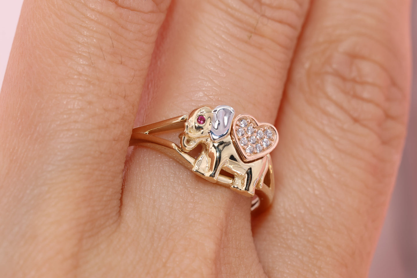 14k Gold Cubic Zirconia Elephant Ring E