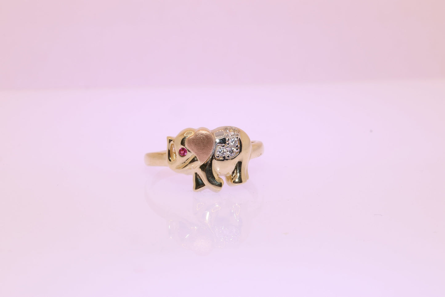 14k Gold Cubic Zirconia Elephant Ring D