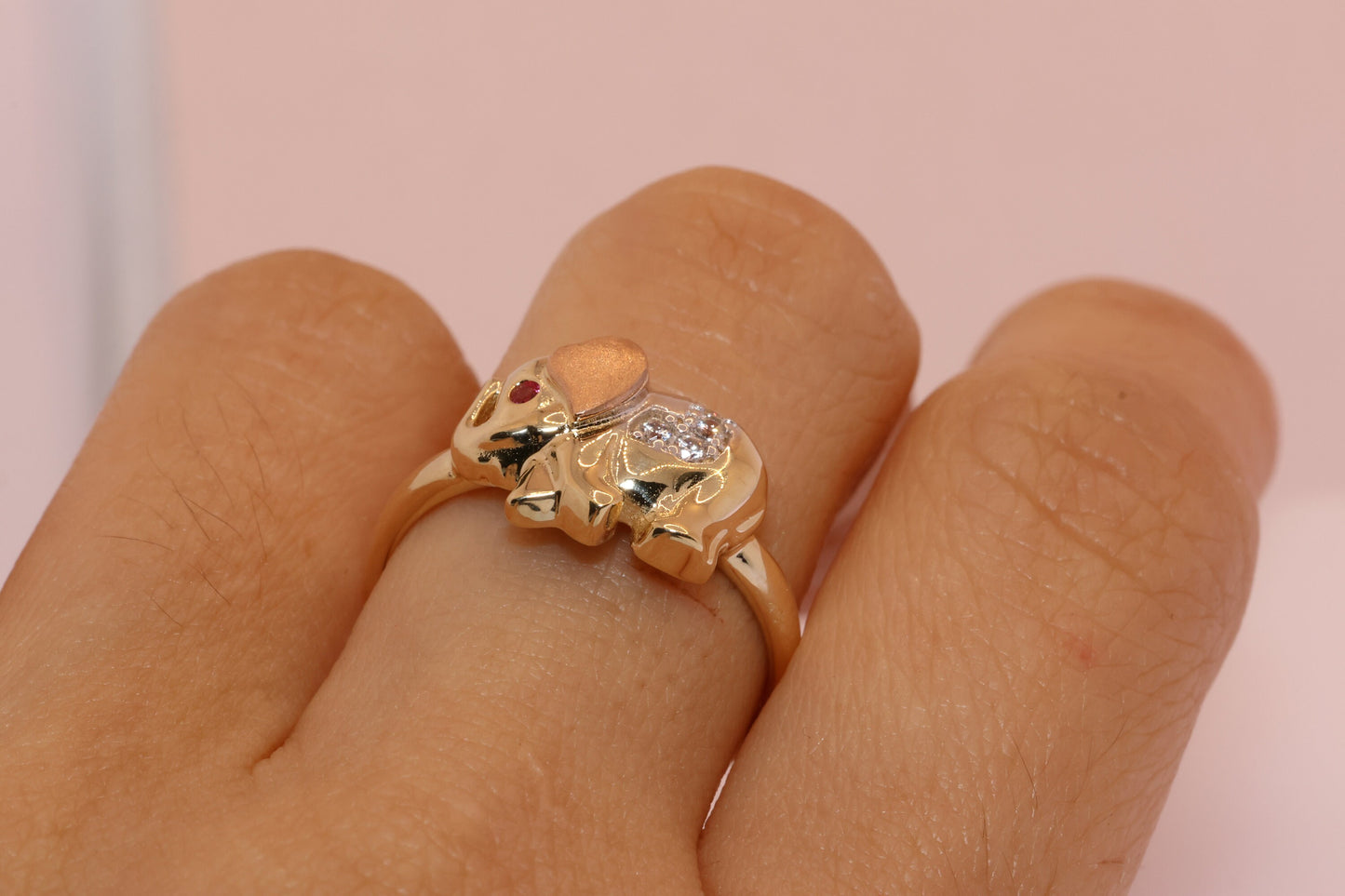 14k Gold Cubic Zirconia Elephant Ring D