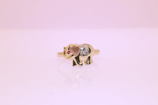 14k Gold Cubic Zirconia Elephant Ring D