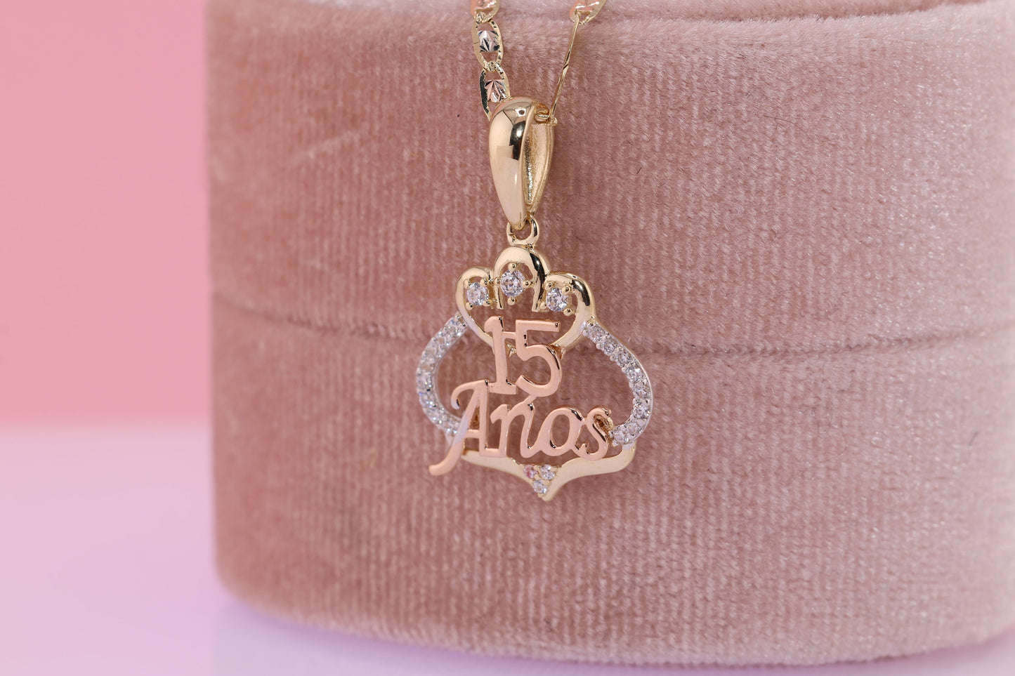 14K Gold 15 Anos Quinceanera Pendant F