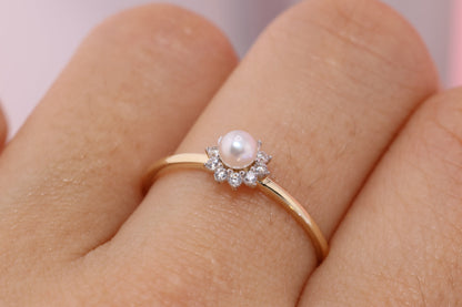 14K Gold Pearl CZ Ring