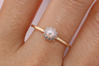 14K Gold Pearl CZ Ring