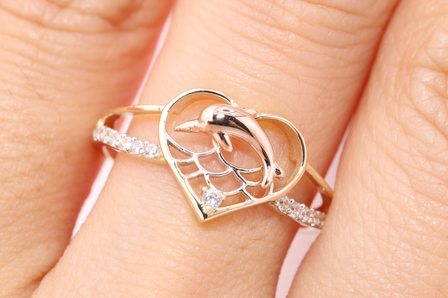 14k Gold Dolphin Ring E