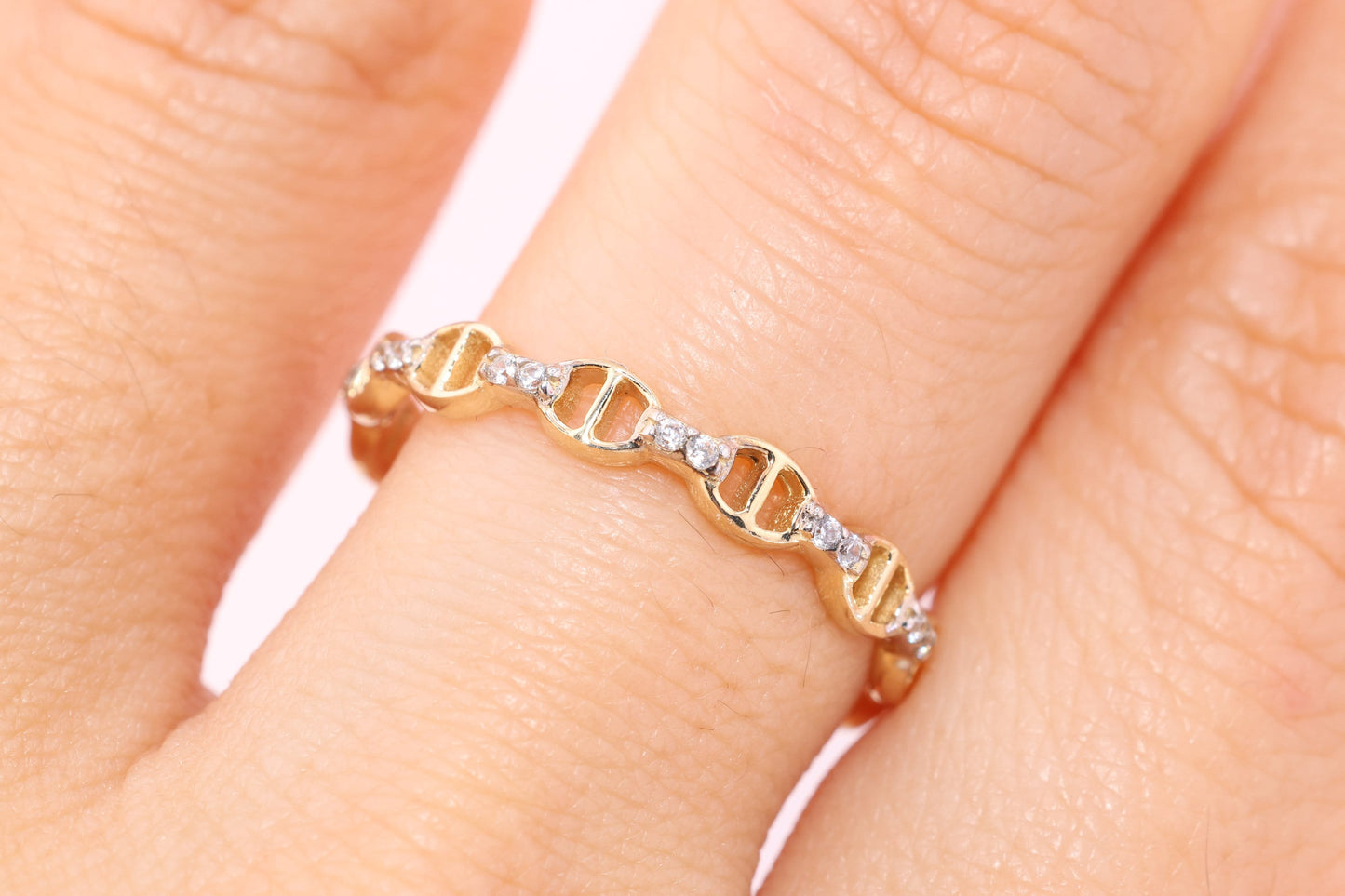 14K Gold CZ Chain Ring A