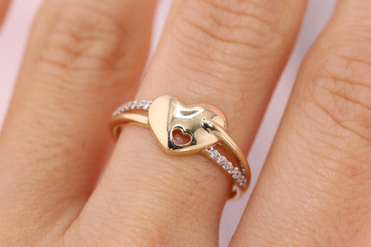 14k Solid Gold Cubic Zirconia Heart Ring