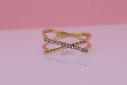 14k Solid Gold Criss Cross Ring