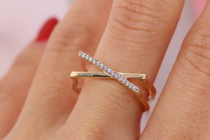 14k Solid Gold Criss Cross Ring